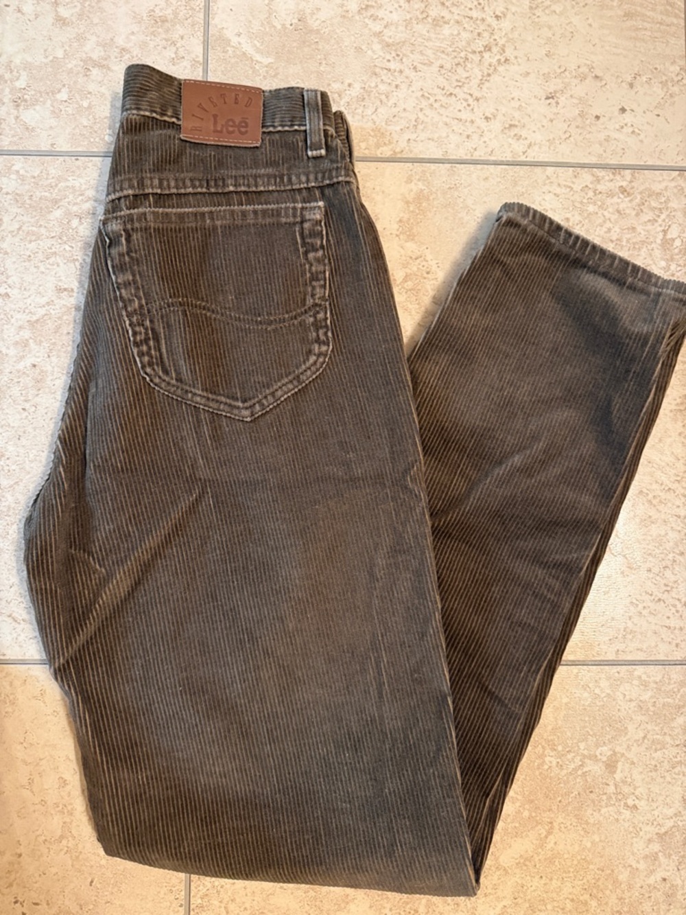 Women’s vintage brown Lee riveted Corduroy pants size 10 long